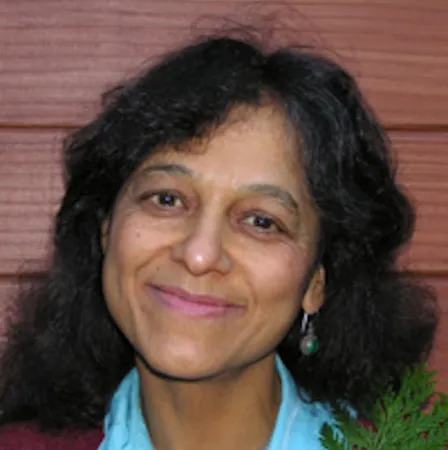 A headshot of Nalini Nadkarni